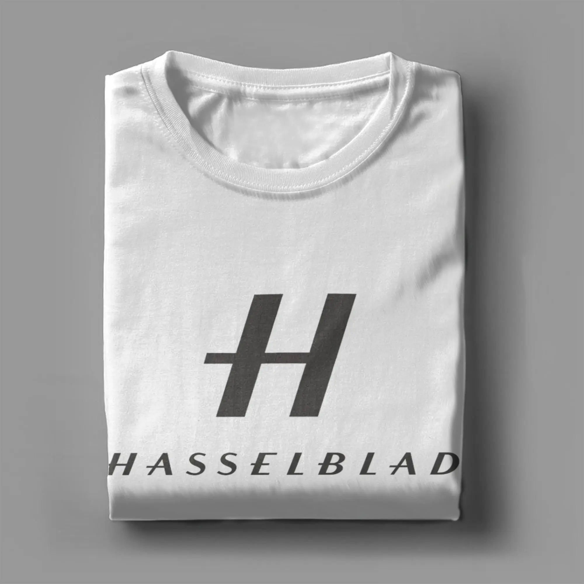 Men Fashion Photography - T-shirt streetwear Hasselblad Film Photography en